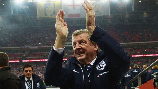 Roy Hodgson claps England fans