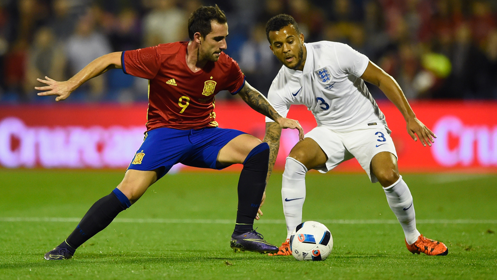 Paco Alcacer contests possession with Ryan Bertrand
