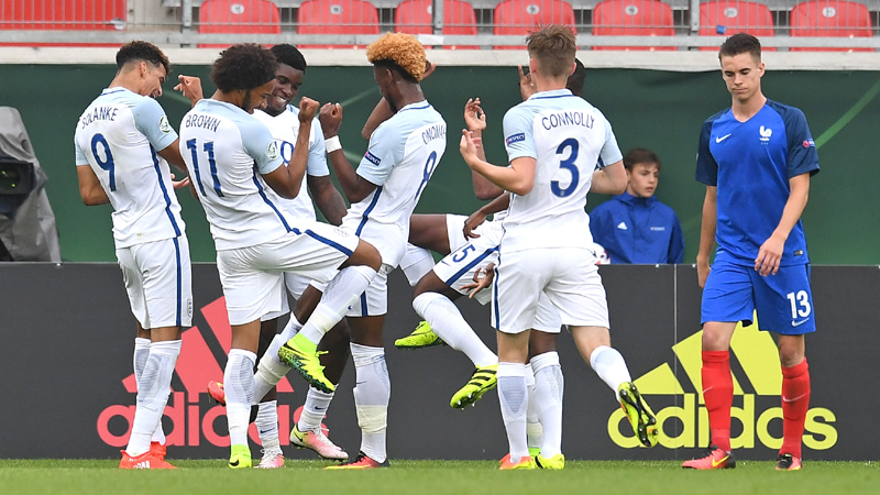 England Under-19s celebrate taking an early lead over France at the 2016 UEFA European Under-19 Championship Finals