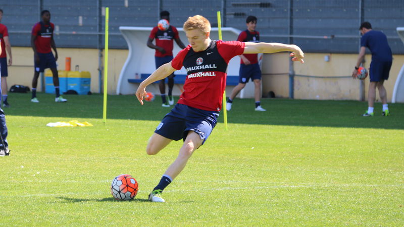 England Under-21s and Sunderland forward Duncan Watmore trains in Toulon
