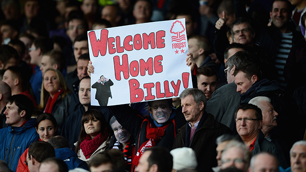 Forest fans welcome Billy Davies back to the City Ground