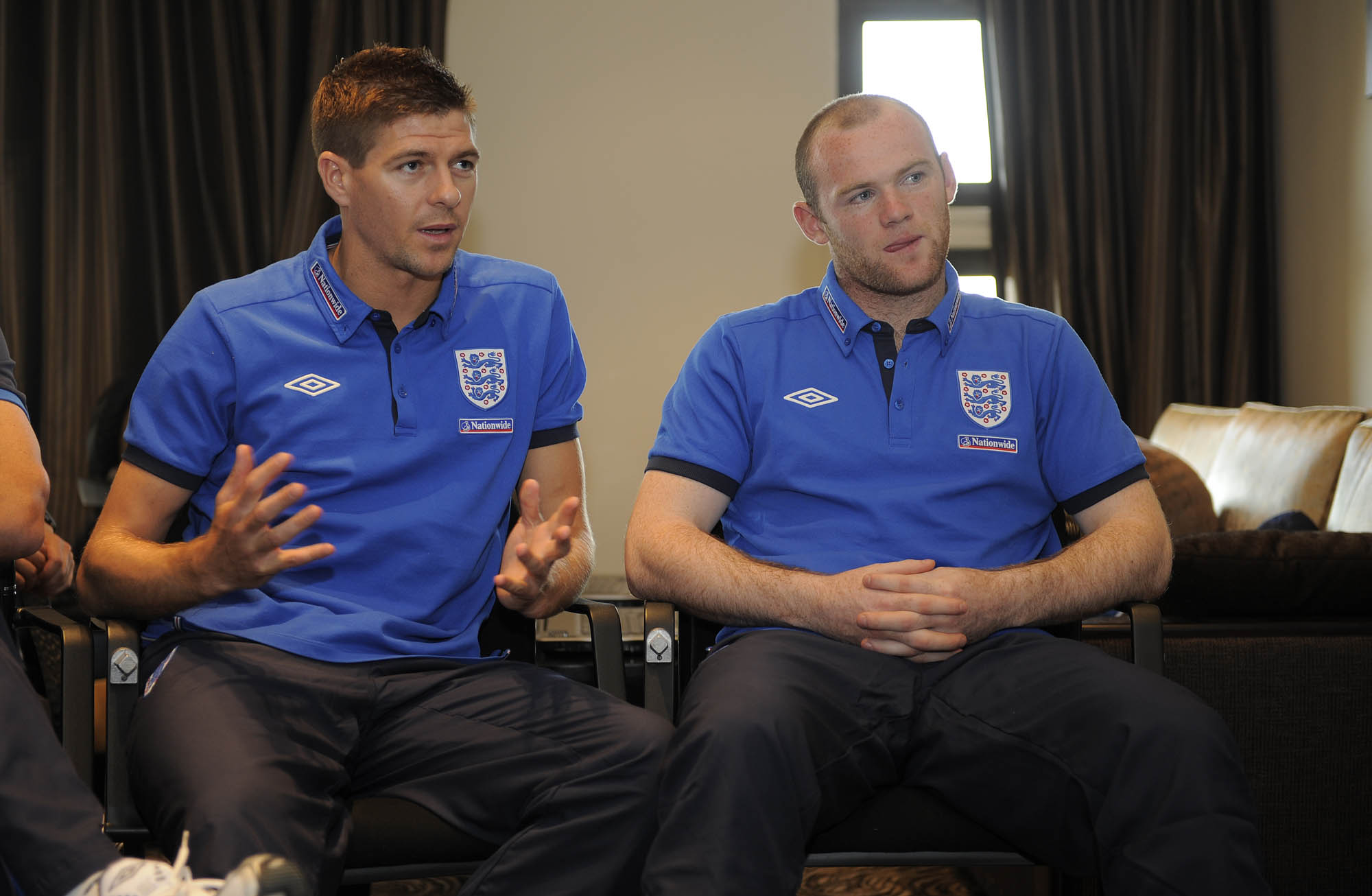 Steven Gerrard and Wayne Rooney speak to Prince William via video link