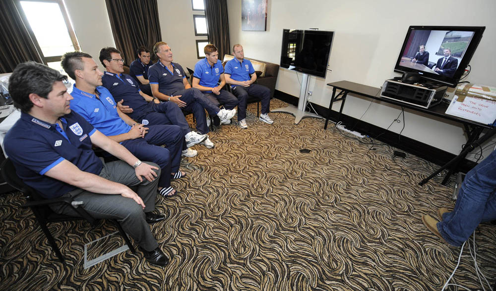 England players and staff talk to Prince William via video-link