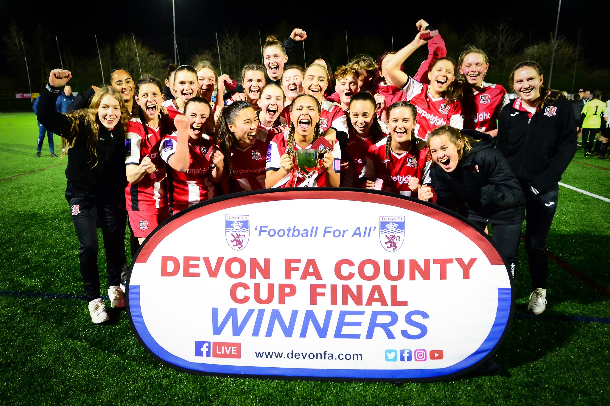 Graddon Vending Devon Womens Senior Cup - Devon FA
