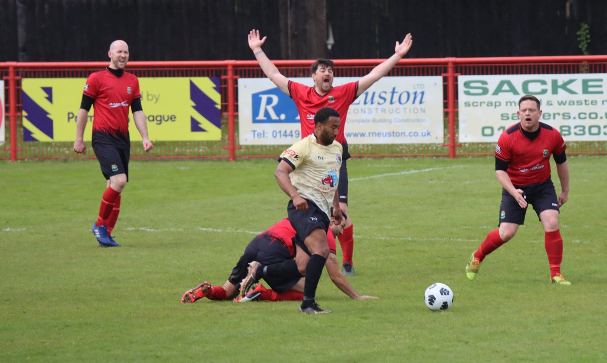 Ransomes aim for back-to-back wins - Suffolk FA