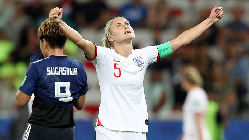 Steph Houghton celebrates England's 2-0 win over Japan at the 2019 World Cup