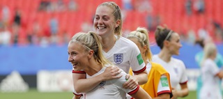 England's Keira Walsh and Leah Williamson