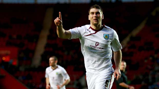 Sam Vokes celebrates his goal at St Mary