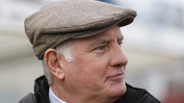 Maidenhead manager and former England player Alan Devonshire