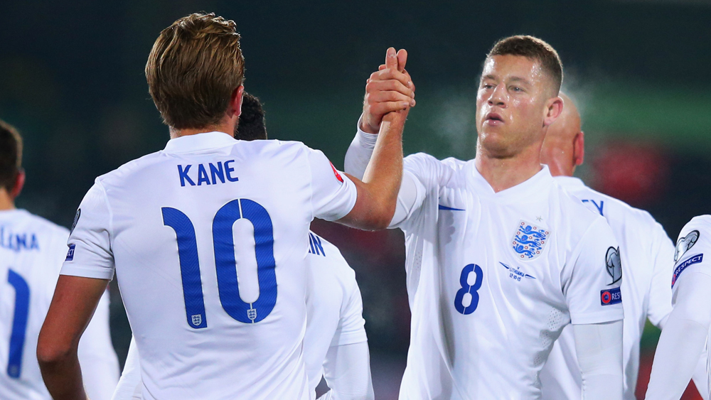 Harry Kane congratulates Ross Barkley on his opener