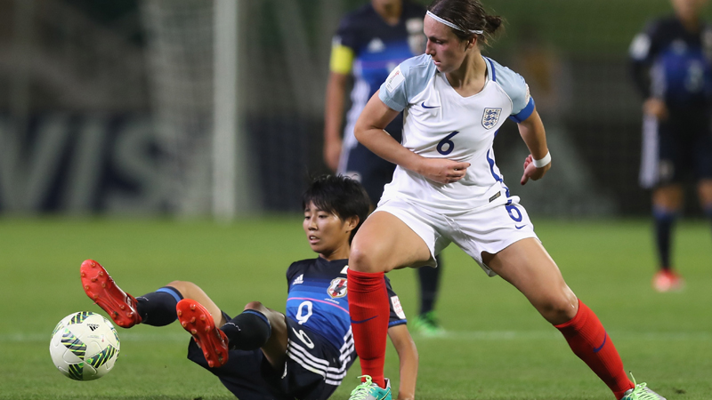 Lotte Wubben-Moy in World Cup action against Japan