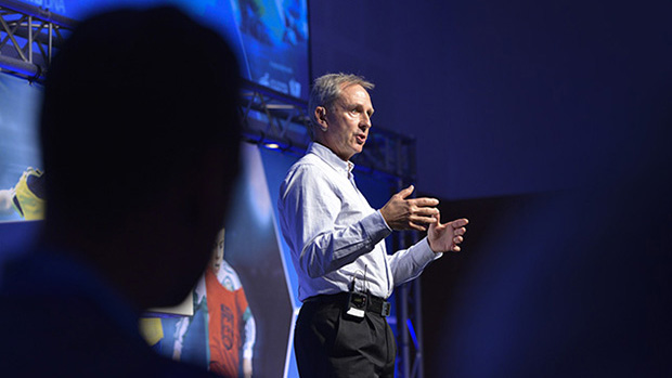 FA technical lead and England futsal head coach, Pete Sturgess, officially opened the conference 
