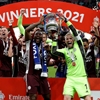 Foxes down Chelsea to claim FA Cup title
